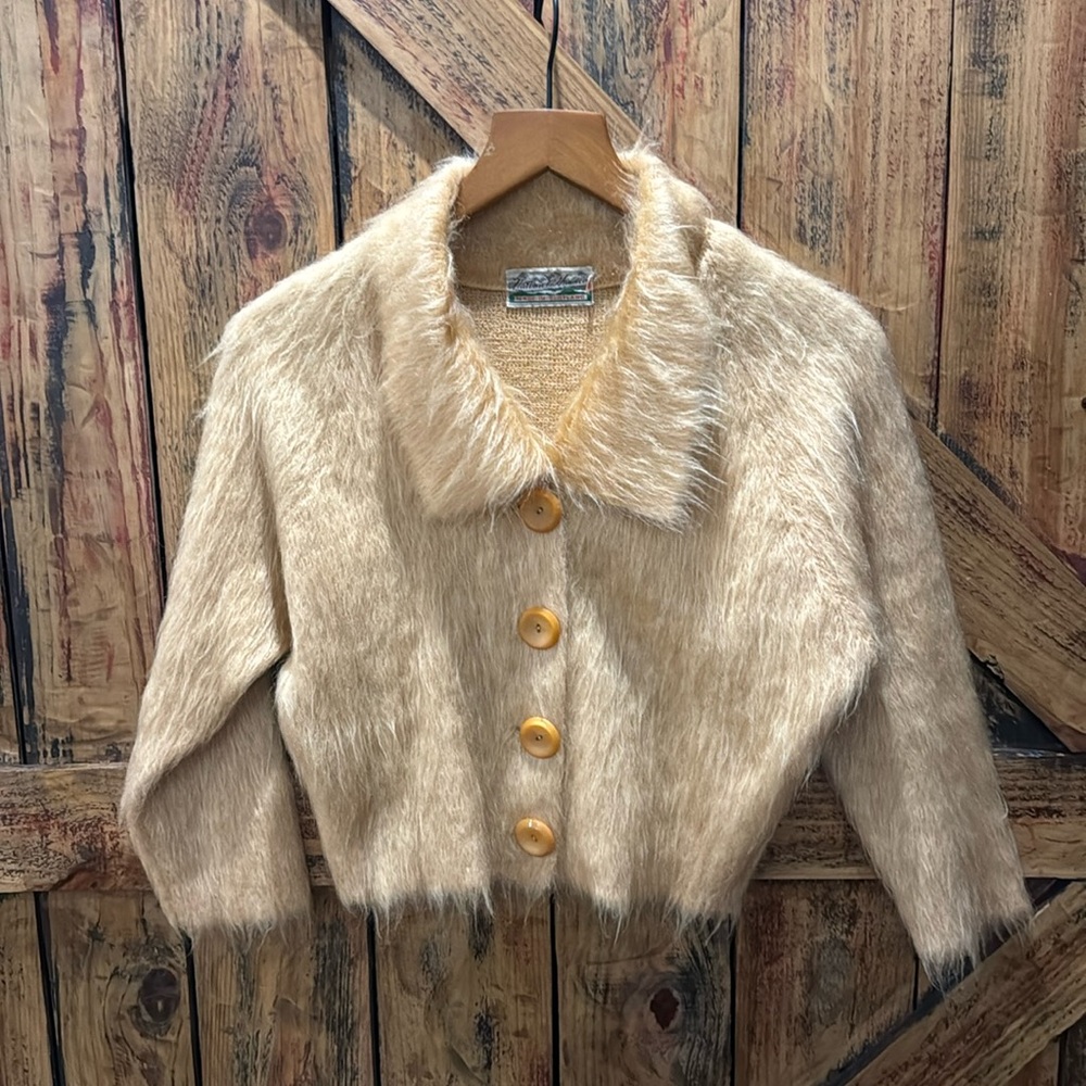 Nathan E Handler vintage Alpaca cropped cardigan size small/medium